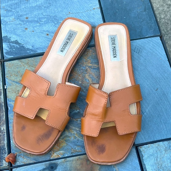 Steve Madden Brown Slide Sandals 9 - Picture 1 of 3